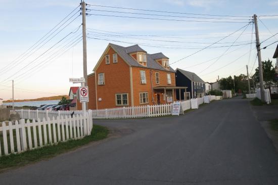Trinity Eco-Tours Lodge Exterior photo